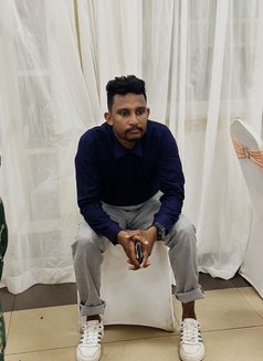 Mishan Miccy - Male escort in Colombo Photo 3 of 5