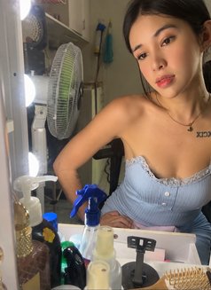 Mishi - escort in Makati City Photo 6 of 6
