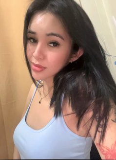 Mishi - escort in Makati City Photo 3 of 9