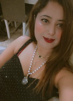 Mishi Pakistani Model New in Jufair - puta in Al Juffair Photo 2 of 6