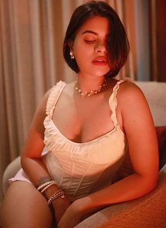 Mishka - escort in Mumbai Photo 4 of 4