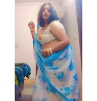 Mishti - Transsexual escort in New Delhi