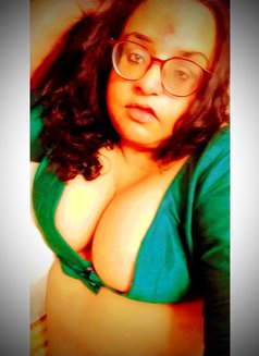 Mishti - Transsexual escort in New Delhi Photo 6 of 6