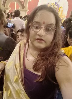 Mishti - Transsexual escort in New Delhi Photo 6 of 6