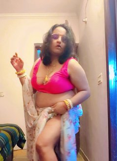 Mishti - Acompañantes transexual in New Delhi Photo 7 of 7