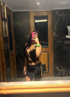 Misky - escort in Bangkok Photo 1 of 6