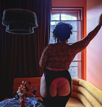 Miss Annie Hope - escort in London