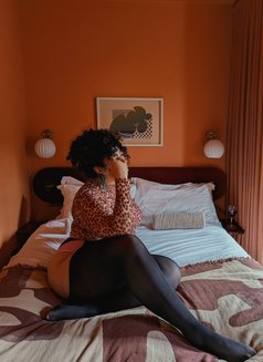 Miss Annie Hope - escort in London Photo 8 of 8