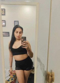 Miss Anvi - Transsexual escort in Noida Photo 17 of 18