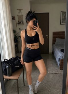 Miss Anvi (Model and Influencer) - escort in Gurgaon Photo 3 of 6