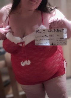 Miss Artois - escort in Ottawa Photo 14 of 17