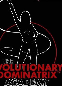 Miss Ashley - Transsexual dominatrix in Kuala Lumpur Photo 19 of 21