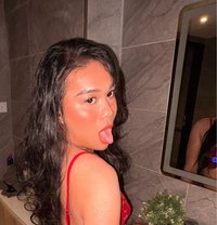 Miss Ashley - Transsexual escort in Singapore