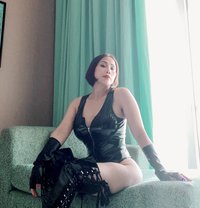 Miss Bell - escort in Dubai
