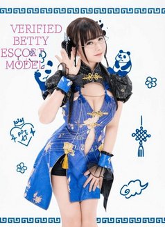 Miss Betty - escort in Enschede Photo 4 of 4