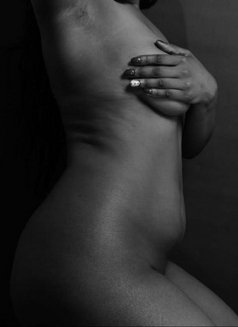 Miss Candy - masseuse in Nairobi Photo 1 of 1