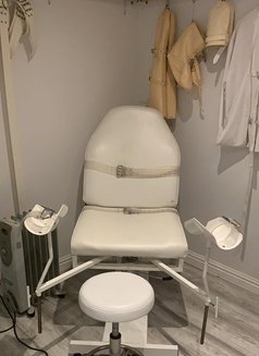 Miss Courtnei - escort in Faro Photo 5 of 8