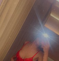 Miss Cyra - Transsexual escort in Manila