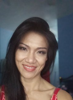 Miss D42 - escort in Phuket Photo 2 of 4