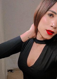 Miss Dikhsa - Transsexual escort in Noida Photo 10 of 16