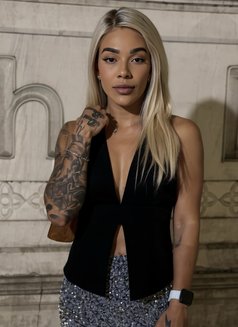 Miss Dona XL - Transsexual escort in Bangkok Photo 20 of 20