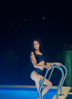 Miss ellsi - Acompañantes transexual in Beirut Photo 5 of 9