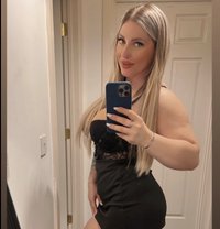 Miss Emilly Wrestler - dominatrix in Berlin