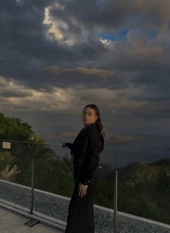 Miss Enslaver - Acompañantes transexual in Makati City Photo 1 of 4