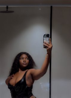 Miss Fania - dominatrix in Dubai Photo 17 of 17