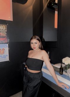 Miss Flo - escort in Jakarta Photo 4 of 5