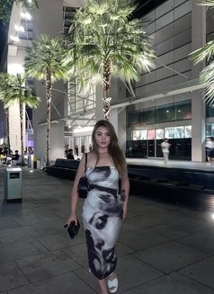 Miss Independent - escort in Hong Kong Photo 2 of 4