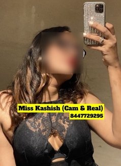 Miss Kashish Puri (Cam & Real) - escort in New Delhi Photo 3 of 9