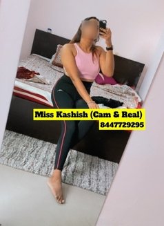 Miss Kashish Puri (Cam & Real) - escort in New Delhi Photo 4 of 9