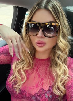 MISS J - Acompañantes transexual in Dubai Photo 12 of 14