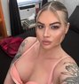 MISS J - Transsexual escort in Dubai Photo 16 of 17