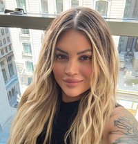 MISS J - Acompañantes transexual in Dubai