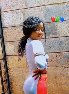 Miss. J - escort in Nairobi Photo 3 of 3