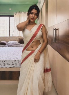 Miss Joshna - escort in Candolim, Goa Photo 3 of 3