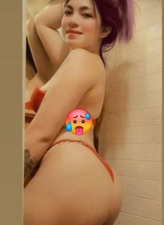 Miss K newest in town - escort in Hong Kong Photo 1 of 4