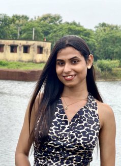 Miss Kaira 06 - Acompañantes transexual in Bhubaneshwar Photo 1 of 2