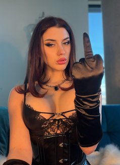 Miss Karina - escort in Lisbon Photo 3 of 8
