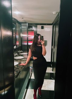 Miss Kat - escort in London Photo 3 of 10