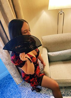 Miss Kat - escort in London Photo 9 of 10