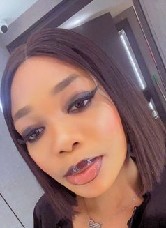 Miss. Khyla - escort in Doha Photo 3 of 5