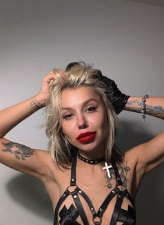 Miss Kira Rodshtein - puta in Phuket Photo 14 of 23