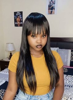 Miss Kumi, Hot Independent Girl - escort in New Delhi Photo 1 of 12