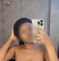 Miss Kumi, Hot Independent Girl - escort in New Delhi