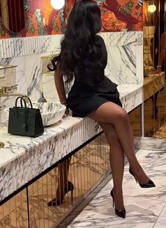 Miss Lady - Dominadora in Hong Kong Photo 3 of 4