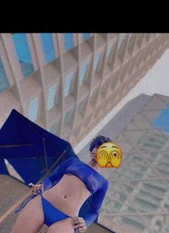 Sexy & Classy Miss RaRa - masseuse in Bangkok Photo 2 of 2