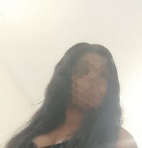 Miss Lucy - puta in Abidjan